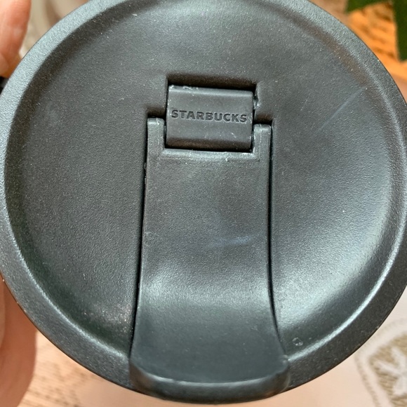 Starbucks 2 cups - Picture 3 of 8